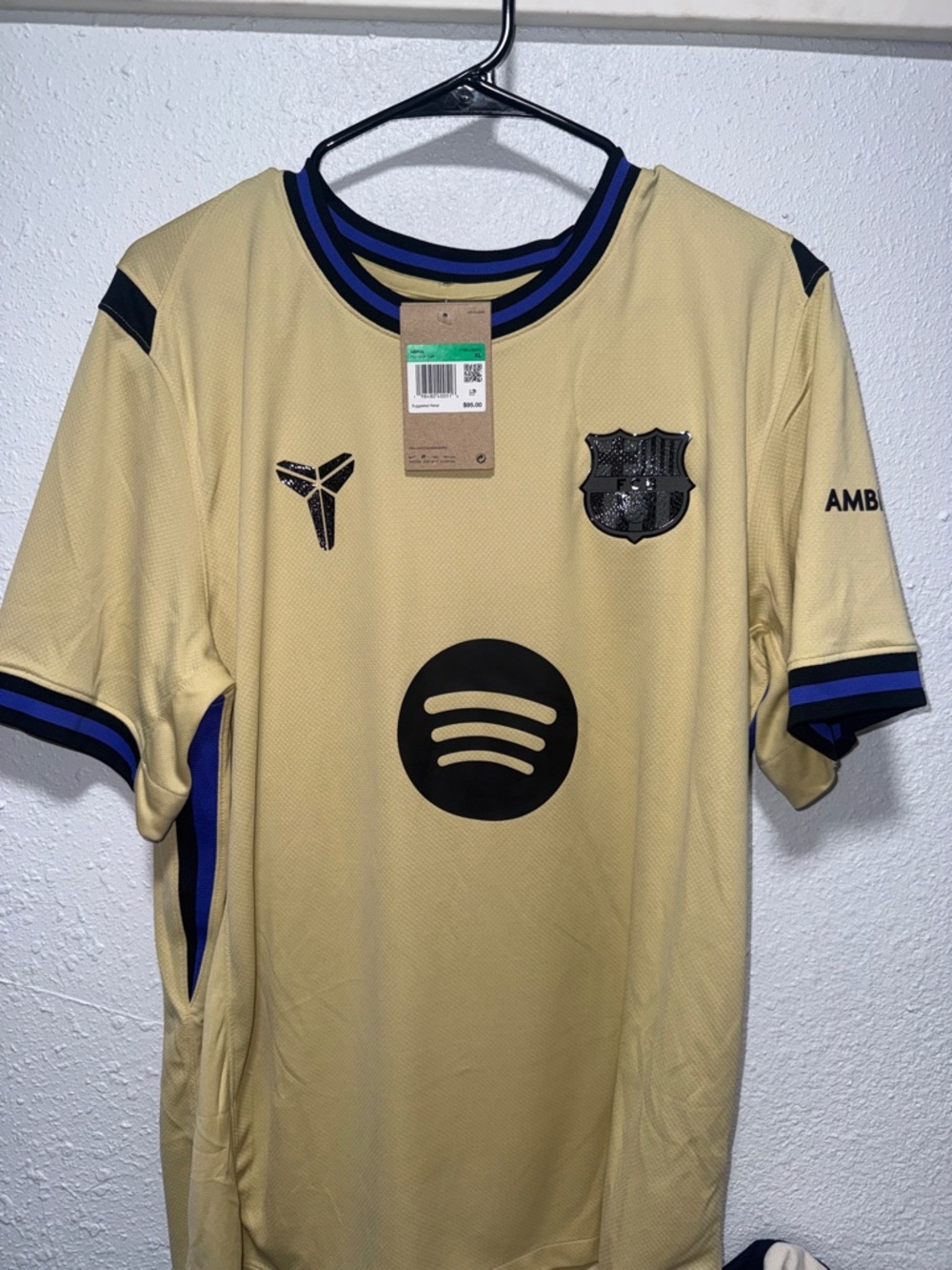 Nike FC Barcelona Men's Short-Sleeve Jersey in Cream with Black & Blue Trim